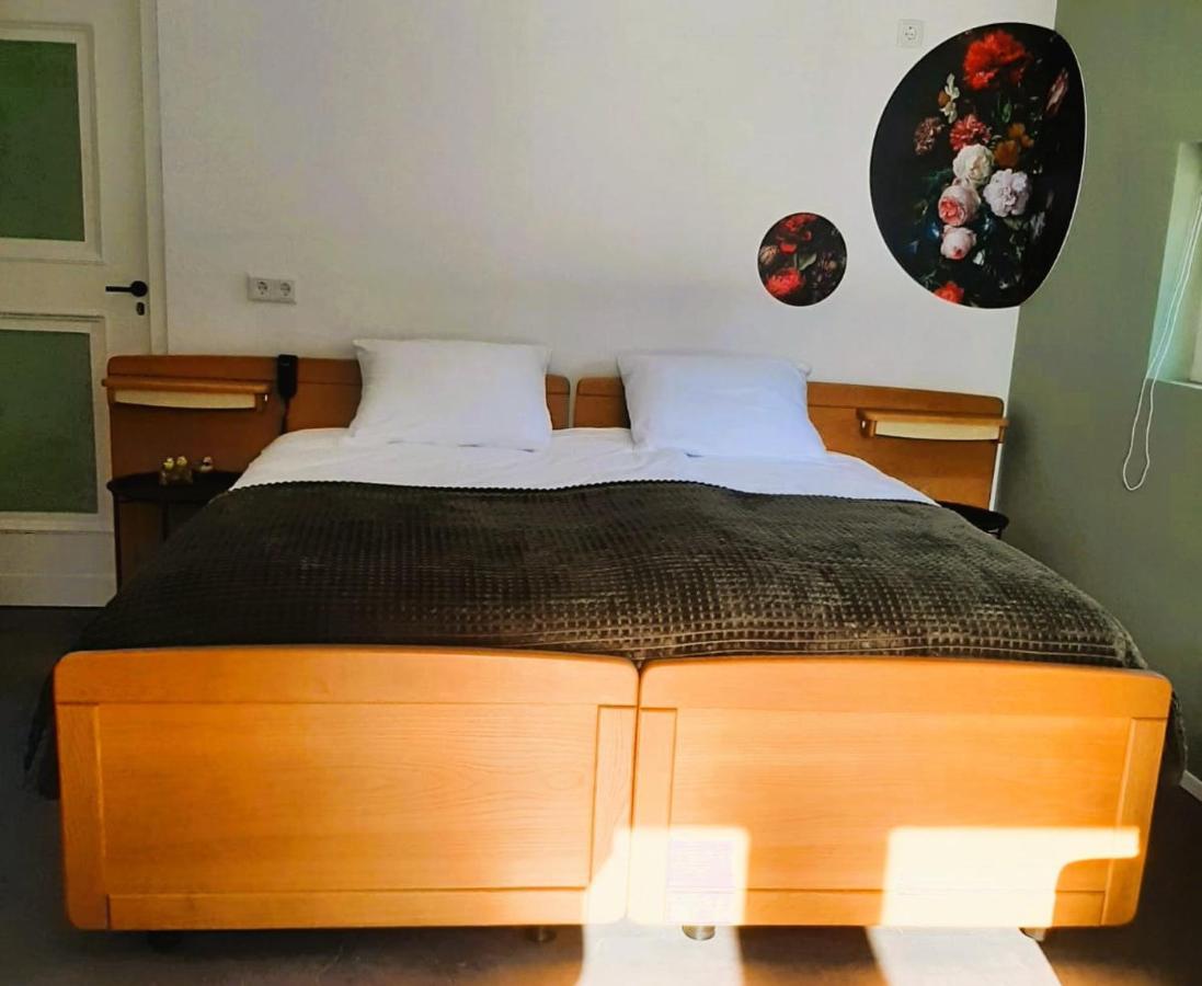 Grutsk Op 12 Bed & Breakfast ดราคเตน ภายนอก รูปภาพ